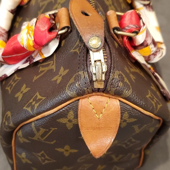 Authentic and Vintage Speedy 25 - Picture 4 of 16